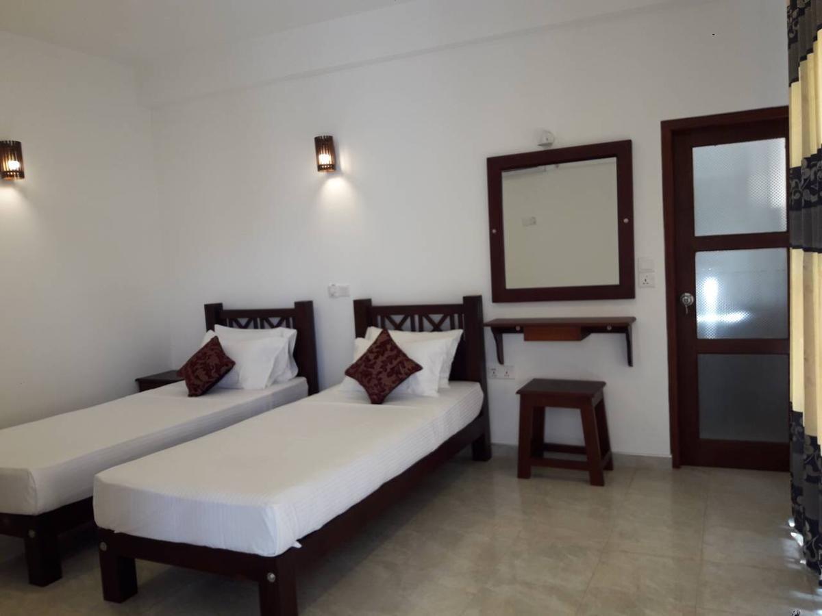 Hikka Regent Hotel Hikkaduwa Eksteriør billede