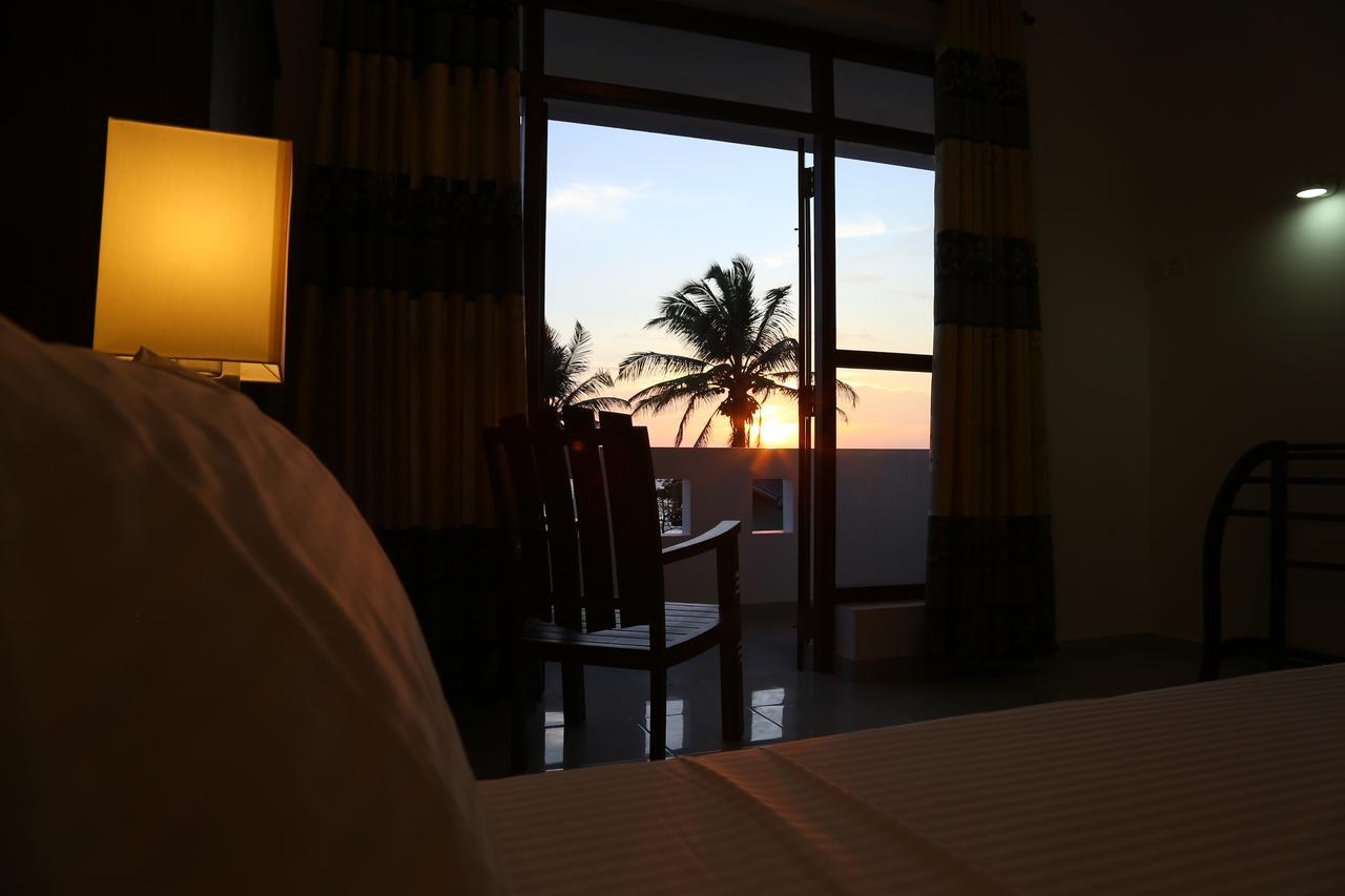 Hikka Regent Hotel Hikkaduwa Eksteriør billede